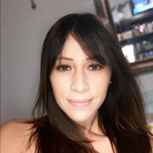 Meet your Posher, Cristina